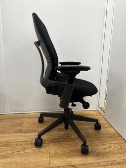 Steelcase Leap V2 (Showroommodel) - 3