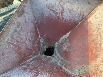 Šrotíák mlýn na obilí - 3