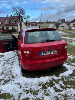 Škoda Fabia 1.4 16 v - 3