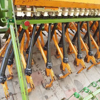 Secí stroj Amazone 2,5 m - 3