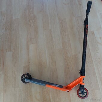 Dětská freestyle koloběžka 8-12 let - 3