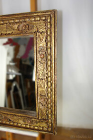 Zrcadlo v dřevěném rámu - 3