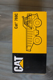 kovový model CAT 769C Off-Highway Truck 1:50 - 3