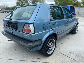 Volkswagen Golf benzín. - 3
