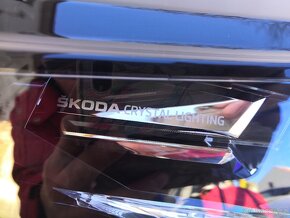 Škoda Enyaq světlo full led Matrix - 3