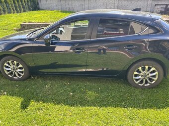 Mazda 3 - 3