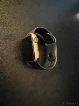Apple Watch Series 4 / 40 SM - 3