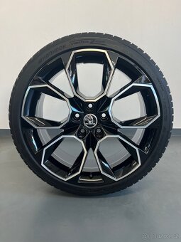 ☀️ Letní Alu kola Xtreme, Škoda Octavia 3 RS, 5x112 r19 - 3