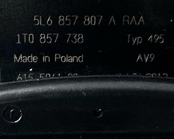 Zadní prostřední pás 5L6857807A Škoda Yeti 5L r.v. 2013 - 3