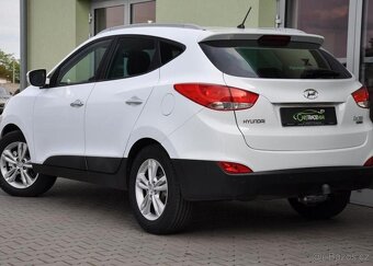 Hyundai ix35 2,0CRDi 4x4 TAŽNÉ - 3