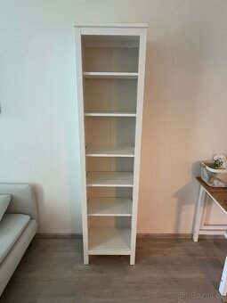 HEMNES Knihovna - 3