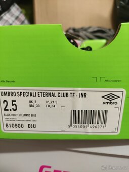 Umbro 34 turfy tarify černé nové - 3