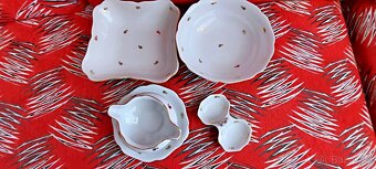 PORCELÁNOVÝ JÍDELNÍ SET - H&C CHODOV - 3