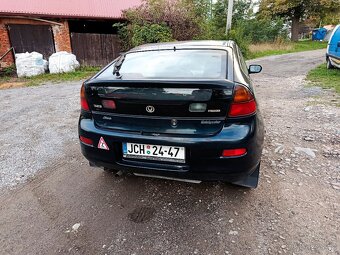 Mazda 323 C - 3