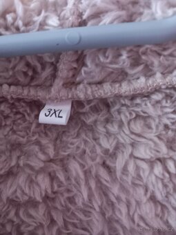 Pěkný teplý svetr na zip v. XL - 3
