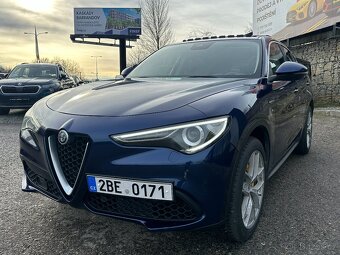 Alfa Romeo Stelvio 2017 - 3