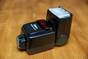 Blesk Nikon SB-600 - 3