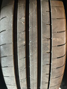 Sada letní pneu na SUV 235/65 R 18 106W EAGLE_F1_ASYMMETRIC - 3
