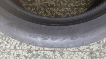 Letni pneu 245/45/18 - 3