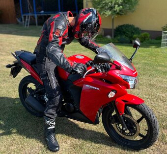 Honda CBR 125R - 3