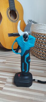 Aku elektrické zahradní nůžky, pro Aku Makita 18V. - 3