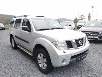 Nissan Pathfinder 2.5 dCi 4x4 - 3