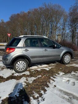 Suzuki SX4 - 3