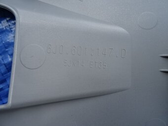 Poklice 14" Seat - 3