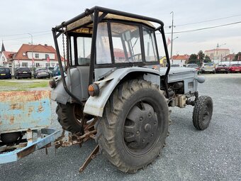 TRAKTOR ZETOR 4011 + PŘÍSLUŠENSTVÍ - 3