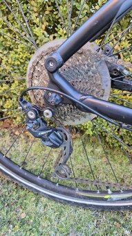 Merida Crossway 300 Matt Black M(51) - sleva - 3