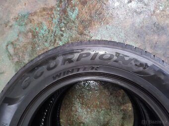 215/65/17 99H ZIMNÍ PIRELLI 2X DOT 3119 - 3