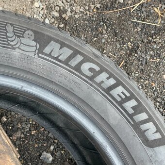 Letní pneu 225/55 R18 102V Michelin 4mm - 3