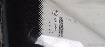 Čelní sklo Opel Kadett GSI - 3