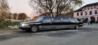 Limuzína Lincoln town car - 3