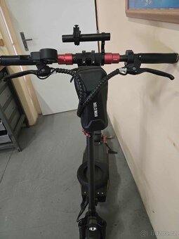 Elektrická koloběžka CITY BOSS GT8 /800W - 3