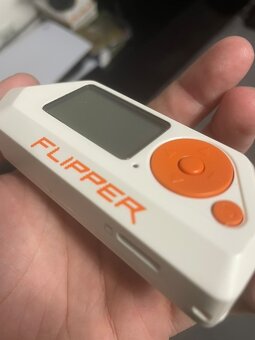 Prodám NOVÝ FLIPPER ZERO + SD kartu - 3