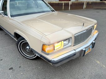 1989 Mercury Grand Marquis | 5.0 V8 | testace | - 3