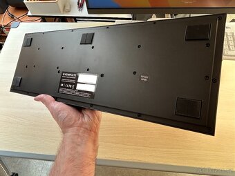 Native Instruments Komplete Kontrol M32 MIDI keyboard - 3