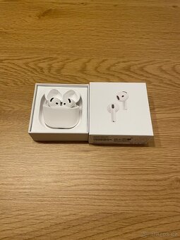 Apple Airpods 4 - 3