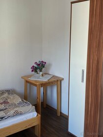 Pokoj k pronájmu - 3