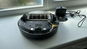 iRobot Roomba 676 robotický vysavač - 3