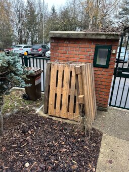 dřevěné palety 5 ks cena za ks - 3