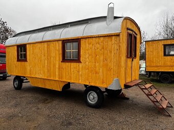 Maringotka délka 7 m.Šířka 2.60 .RETRO - 3