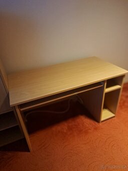 Prodám nábytek do pokoje pro studenta - 3