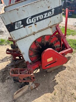 Sazeč brambor Agrostroj Prostějov - 3