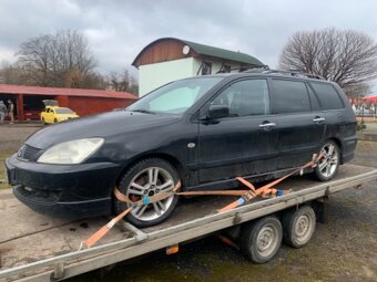 Mitsubishi Lancer 2.0b kombi - náhradní díly - 3