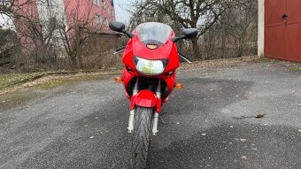 Honda VTR 1000 FireStorm - 3