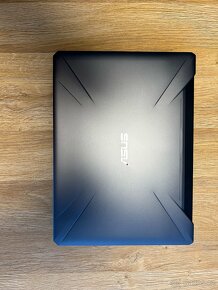 Notebook Asus FX505D 15,6" AMD Ryzen 7 16 GB / 512 GB černý, - 3