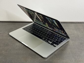 MacBook Pro 13" 2020 M1 / 16GB / 512GB / Silver - 3