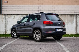 Volkswagen Tiguan 2.0 CR TDI 4-Motion Sport Style DSG - 3